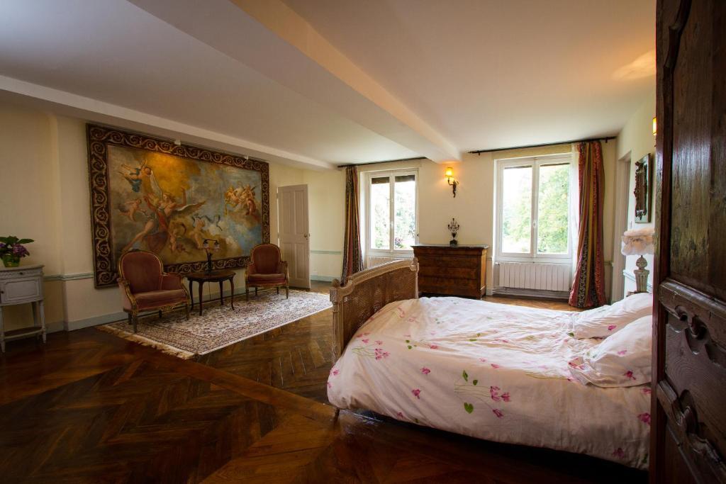 Chateau De La Madeleine Pressagny l'Orgueilleux Phòng bức ảnh